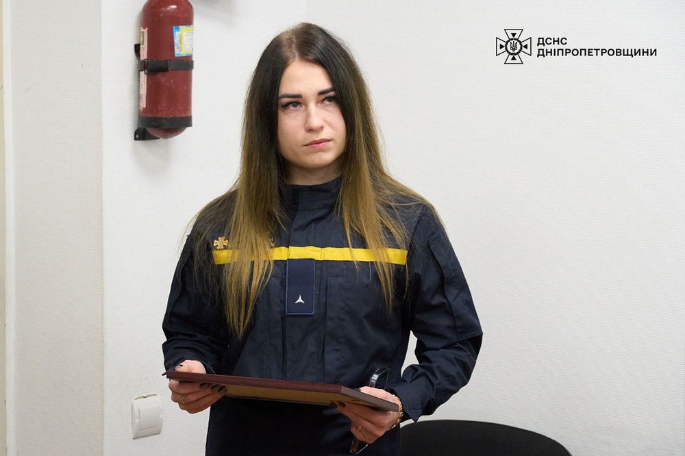 Двоє загиблих на Нікопольщині рятувальників відзначено державними нагородами 4
