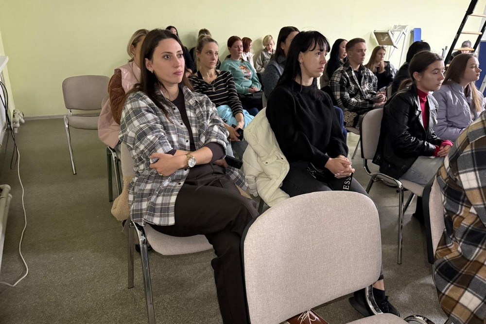 Молодь Нікополя навчали писати грантові проєкти (фото) 2