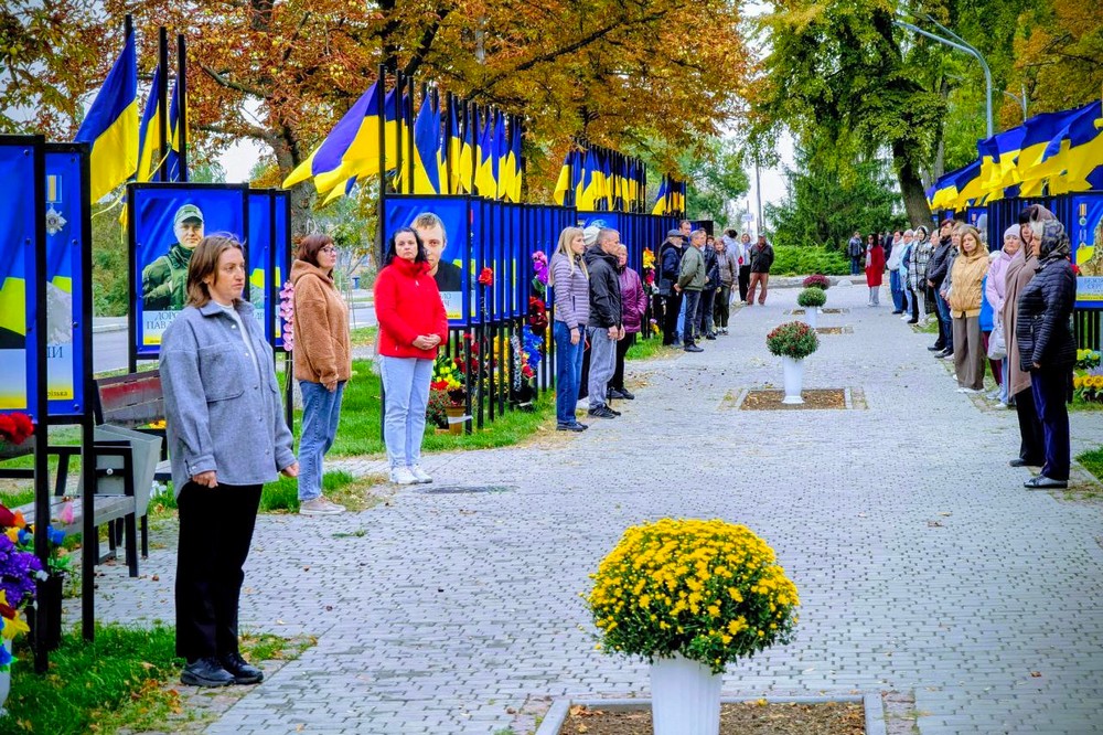  На Алеї Слави Марганця