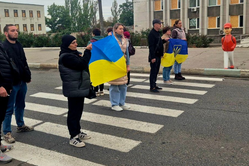 На Алеї Слави Марганця 5