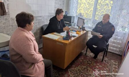 На Нікопольщині працівникам соціального центру нагадали дії при надзвичайних ситуаціях (фото) 7  На Нікопольщині працівникам соціального центру нагадали дії при надзвичайних ситуаціях 4