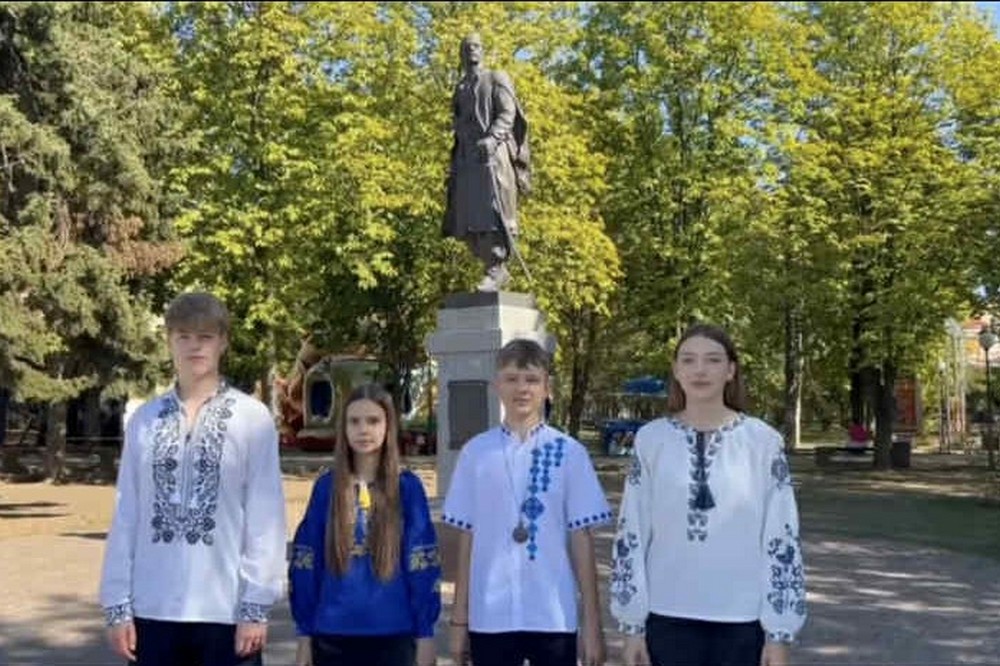 Покров відзначив 5