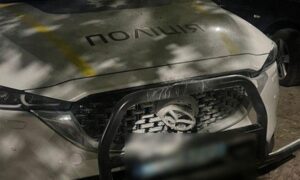 Пошкодження авто поліції у Дніпрі