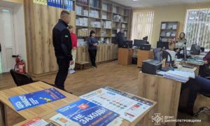 Працівникам виконавчого комітету Покровської громади нагадали правила безпеки під час загрози обстрілів 3