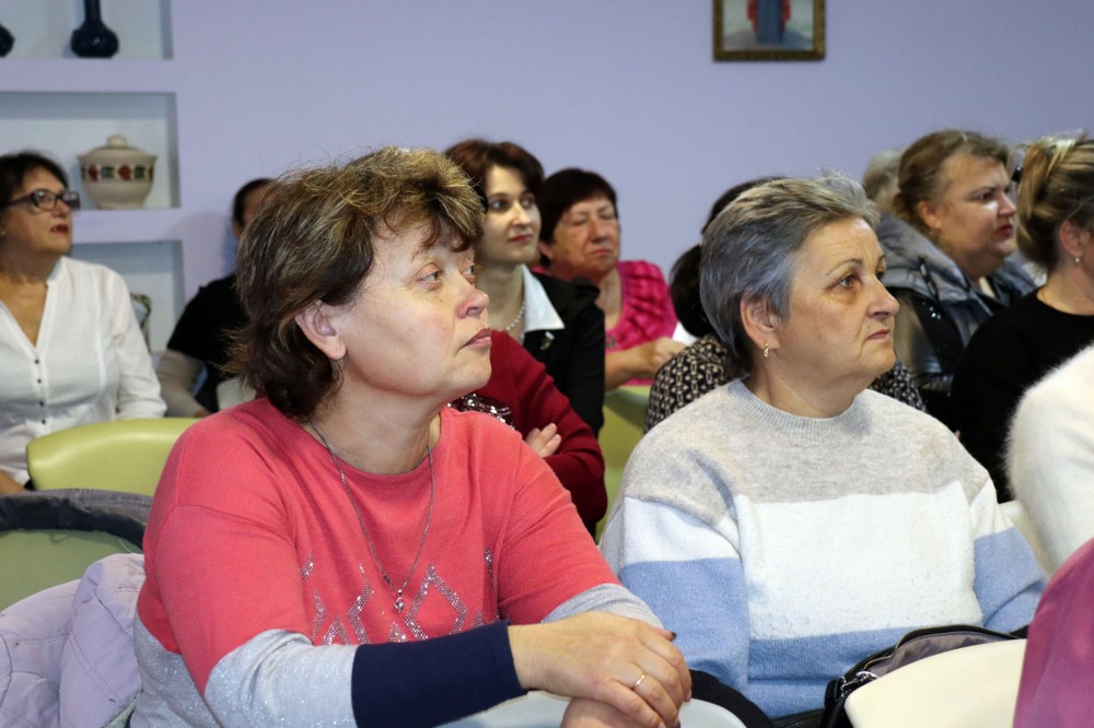 Соціальні працівники Покрова отримали подяки від міського голови (фото) Соціальні працівники Покрова отримали подяки від міського голови (фото)