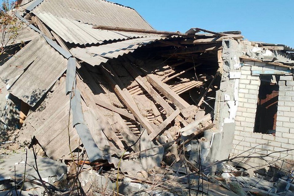 Троє постраждалих у Нікополі та районі, сталися пожежі, є руйнування, ворог атакував 3  Троє постраждалих у Нікополі та районі, сталися пожежі, є руйнування, ворог атакував 3