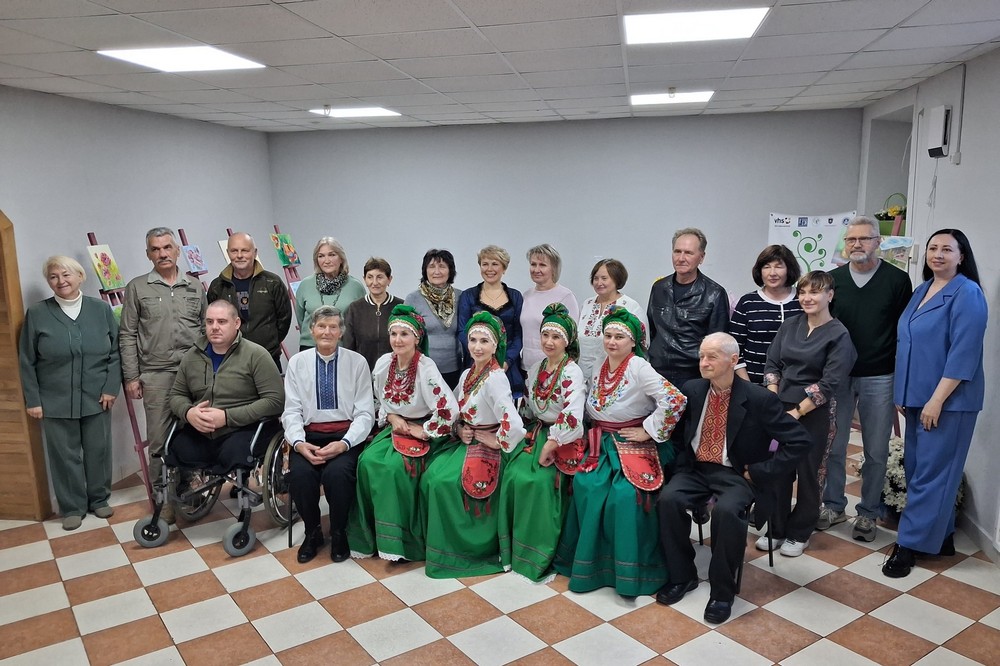 У Нікополі відбулася презентація книги місцевої письменниці (фото) 1 У Нікополі