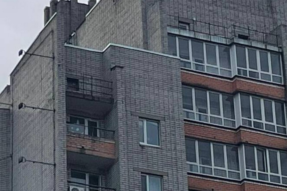 У Нікополі понівечено гімназію 7 У Нікополі понівечено гімназію 7