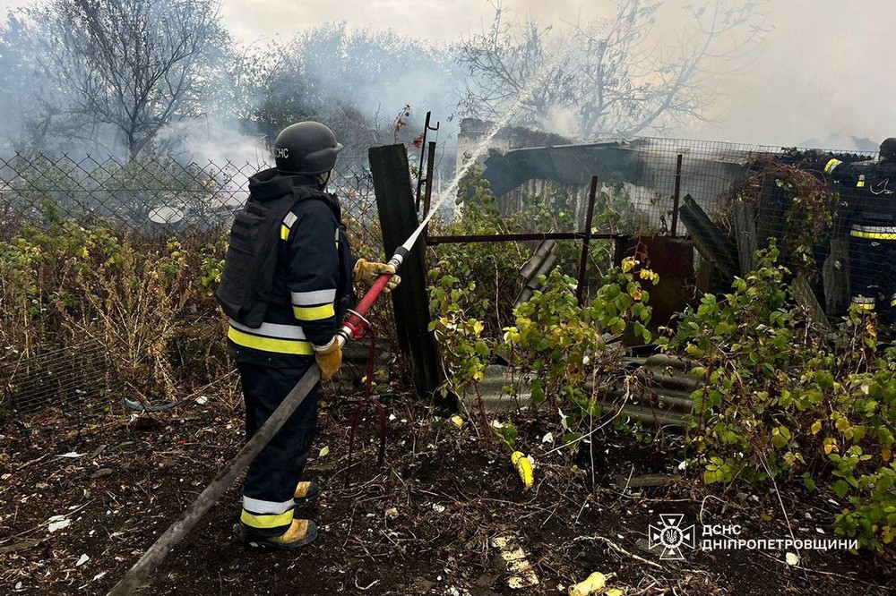 У Нікополі сьогодні надзвичайники евакуювали пораненого до лікарні (фото) 4