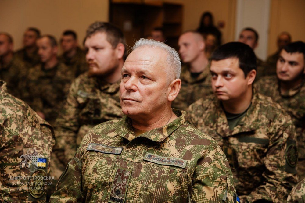 В.о. начальника Дніпро ОВА вручив державні нагороди Захисникам 4