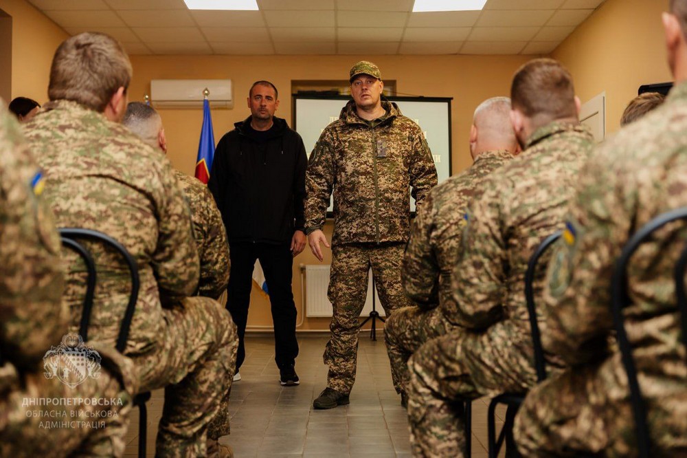 В.о. начальника Дніпро ОВА вручив державні нагороди Захисникам 7