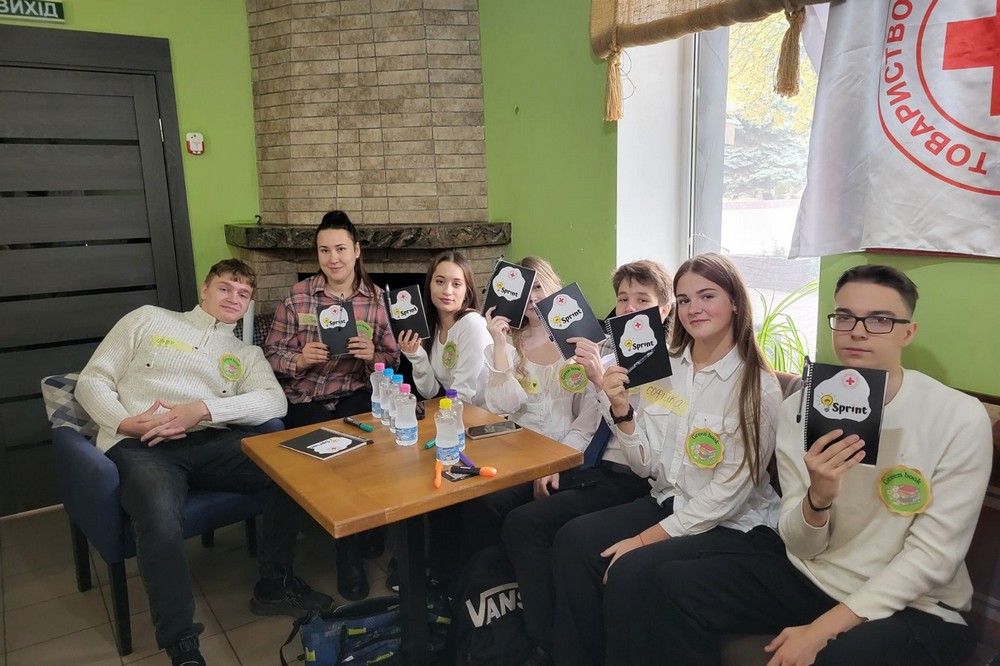 Волонтери Червоного Хреста Нікополя 5