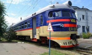 Оприлюднено графік руху приміських потягів Нікополь-Кривий Ріг по станції Чортомлик з 22 жовтня