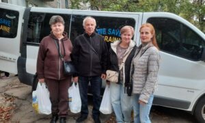 Жителі Нікополя отримали продуктові набори 5