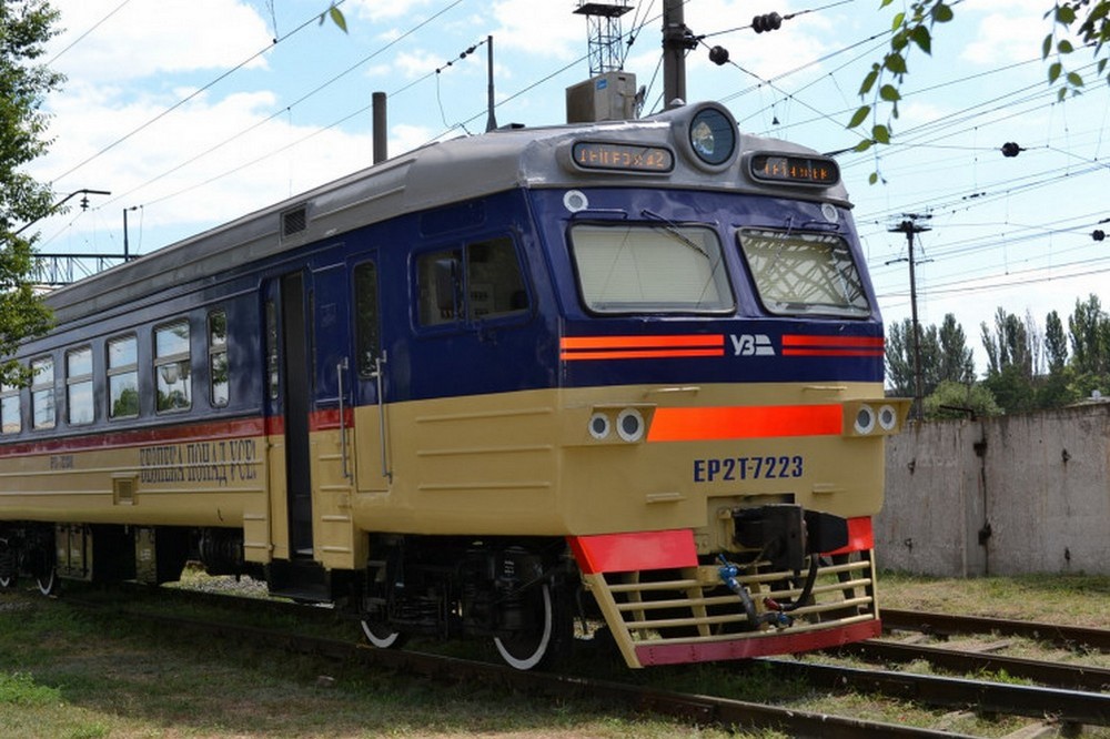 Змінено розклад руху приміських поїздів на Дніпропетровщині 31 жовтня 1  Змінено розклад руху приміських поїздів на Дніпропетровщині 31 жовтня