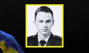 Мати загиблого у Нікополі рятувальника просить