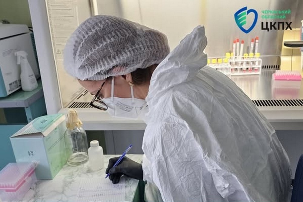Захворюваність на COVID-19 та ГРВІ зменшується: яка епідеміологічна ситуація на Дніпропетровщині - Микола Лукашук 1 епідеміологічна ситуація на Дніпропетровщині 2
