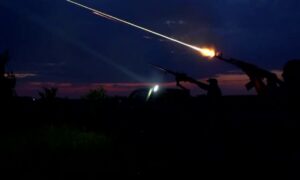 Від ранку ворог продовжив атакувати Нікополь, вночі також під ударом були район, Павлоградщина і Синельниківщина