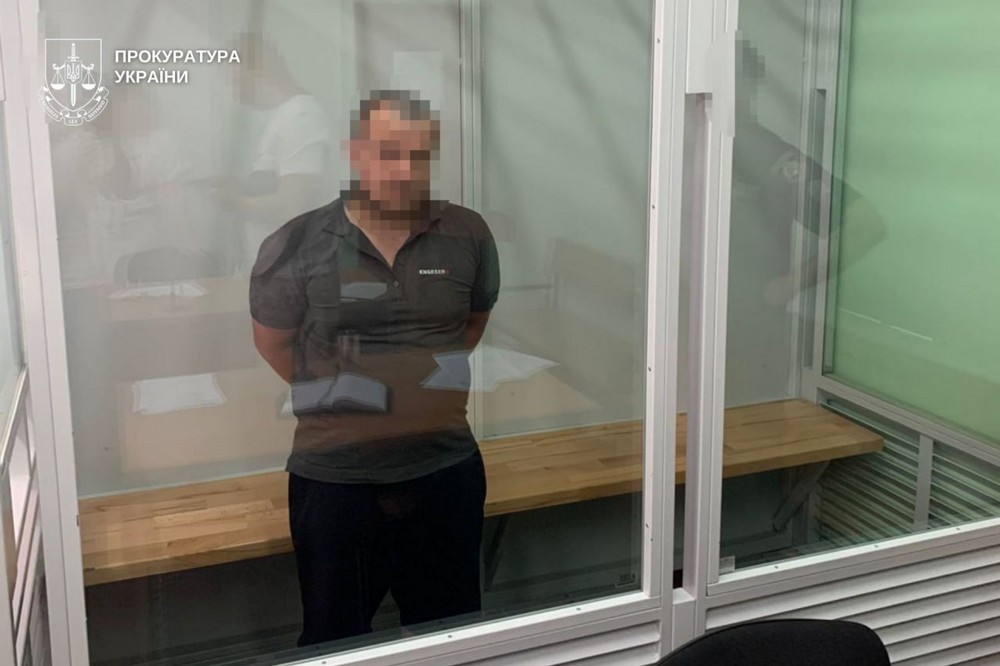 Взяв без дозволу печиво і хліб: на Дніпропетровщині батьки забили до смерті 4-річного хлопчика металевою трубою