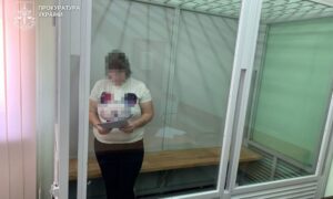 Взяв без дозволу печиво і хліб: на Дніпропетровщині батьки забили до смерті 4-річного хлопчика металевою трубою