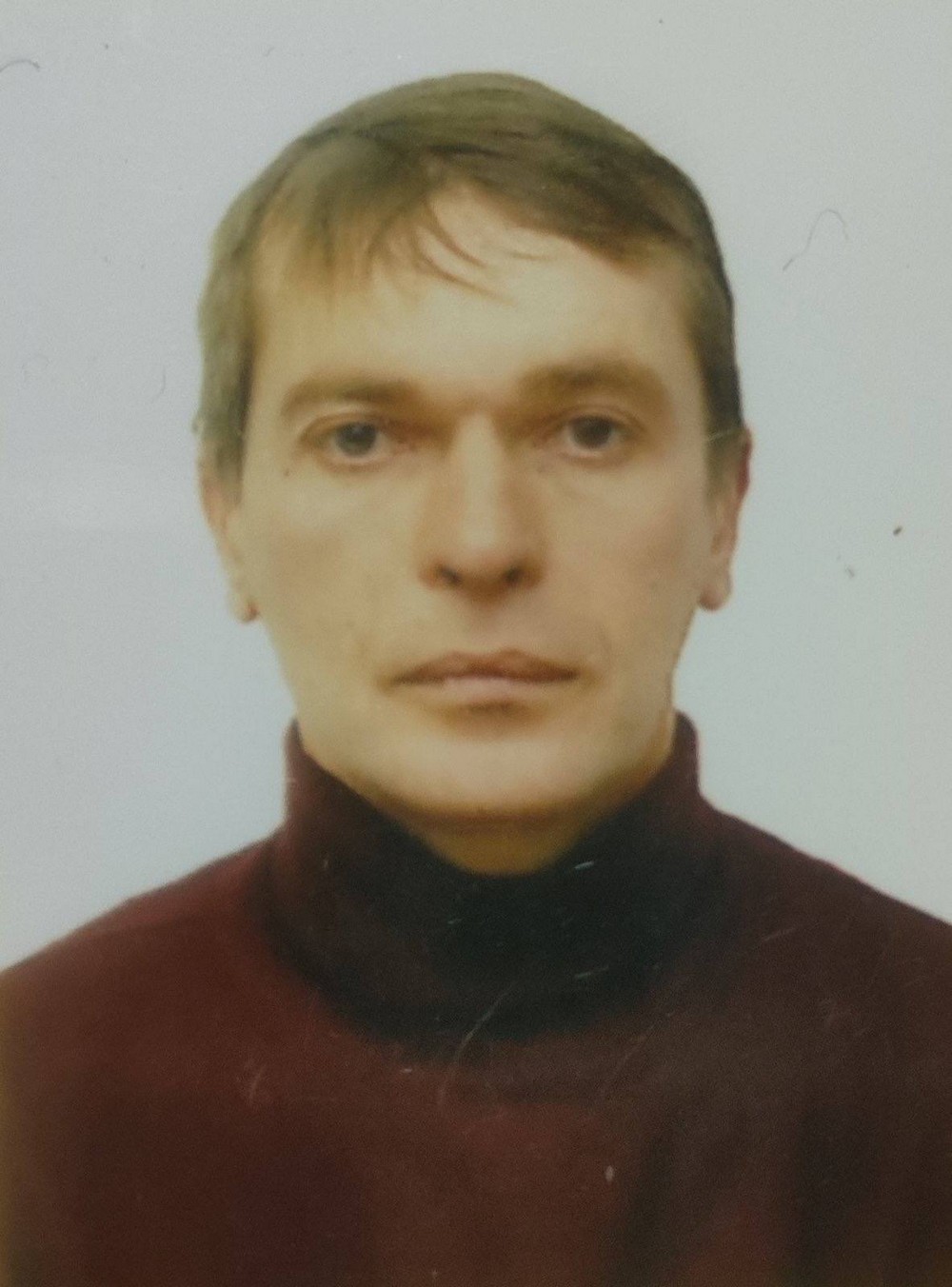 Знову важка втрата. Сьогодні помер під час відпустки Захисник з Нікополя. І це вже друга чорна звістка за день у місті.