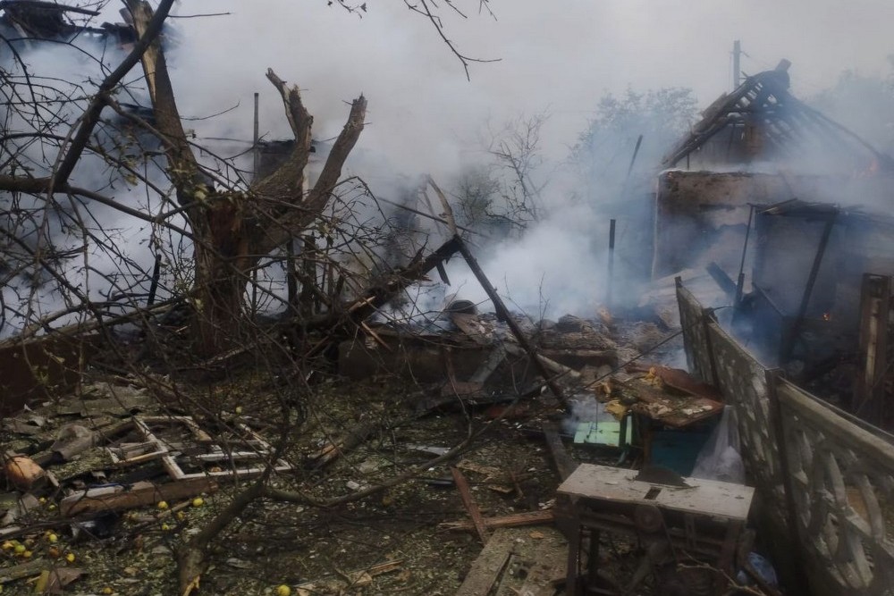 Загибла і четверо поранених: ворог обстрілював Нікопольщину, Синельниківщину і Криворіжжя 11 жовтня (фото)