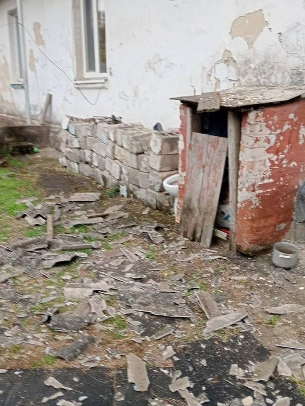 Загибла і четверо поранених: ворог обстрілював Нікопольщину, Синельниківщину і Криворіжжя 11 жовтня (фото)