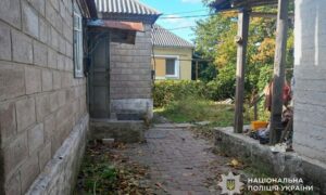 У Дніпрі чоловік до смерті забив цивільну дружину дерев’яною палицею