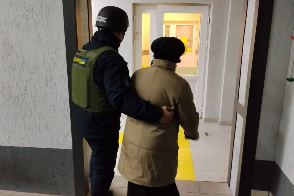 Троє поранених пенсіонерок у Нікополі і районі, масована атака БпЛА на область – під ударом Кривий Ріг: як пройшла ніч 17 жовтня у Дніпропетровській області