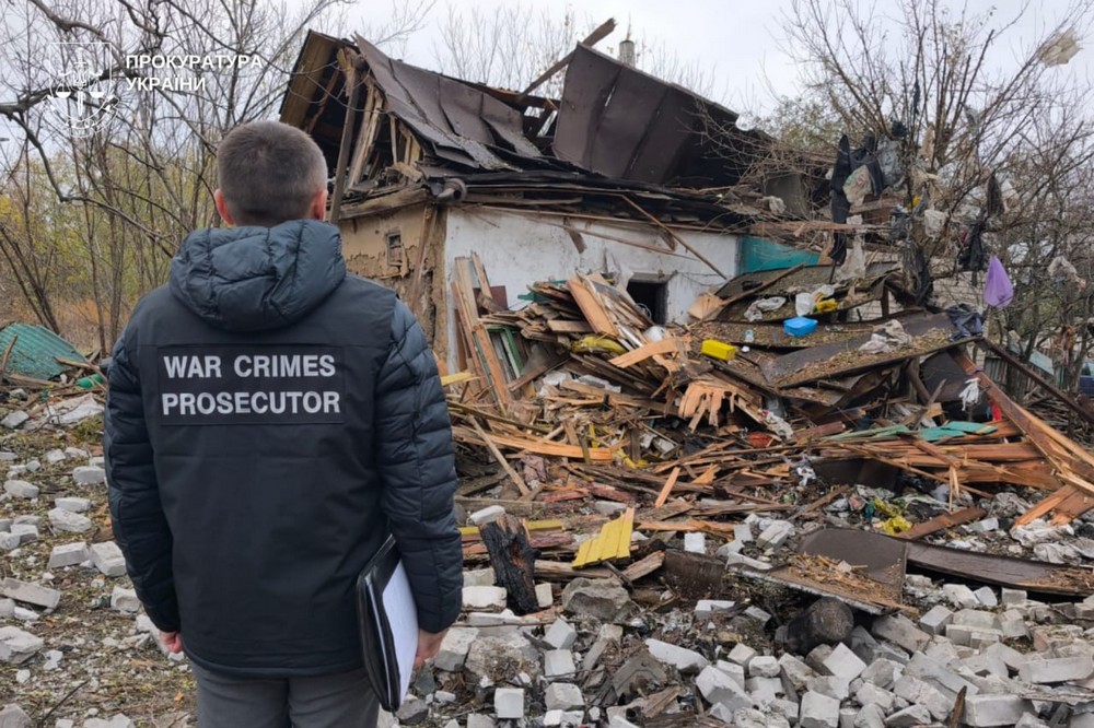 На Дніпропетровщині троє поранених  внаслідок ворожих обстрілів 21 жовтня: прокуратура