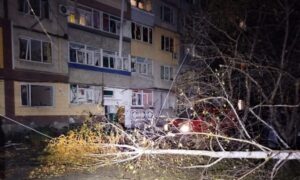 Обстріли Нікополя та району і масована повітряна атака на область – збито 42 безпілотники, є руйнування