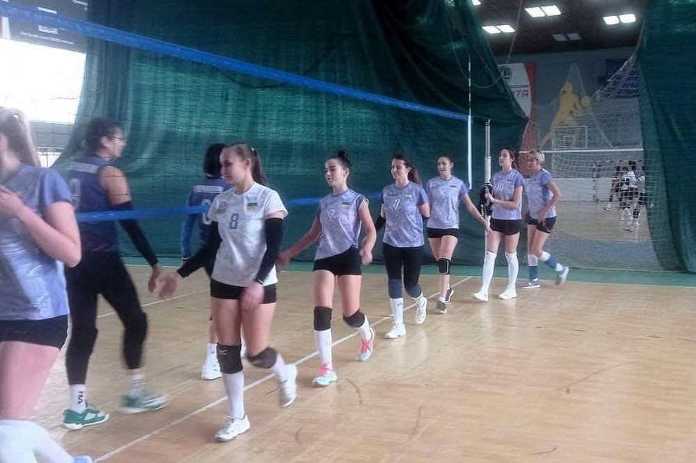 Спортсменки з Нікопольщини здобули перемогу у Вищій лізі турніру «Осінній кубок виклику 2025»