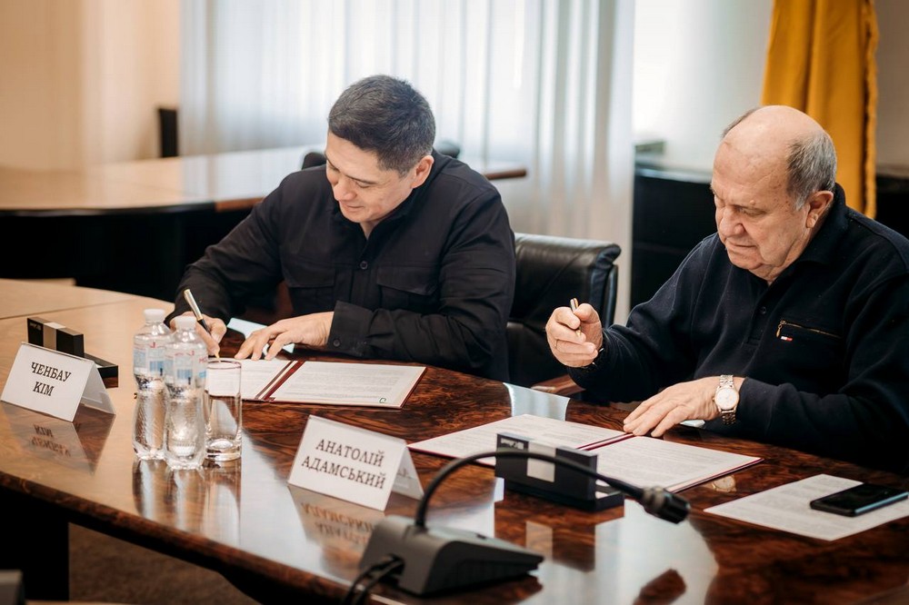 Допомогли Нікопольщині і Криворіжжю після підриву Каховської ГЕС: асоціація органів місцевого самоврядування підписала меморандум з «LUkraine»
