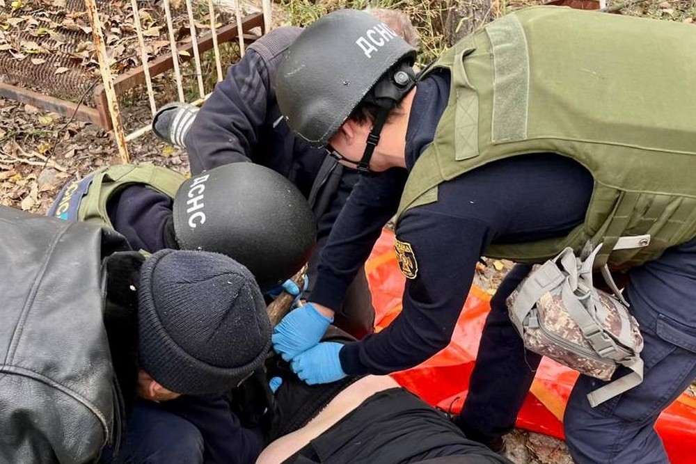 Нікополь сьогодні під масованим ударом