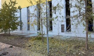 У Нікополі ворог вдарив по басейну, дитсадку, магазину, багатоповерхівкам, під обстрілами також були район, Криворіжжя, Павлоградщина і Синельниківщина (фото)