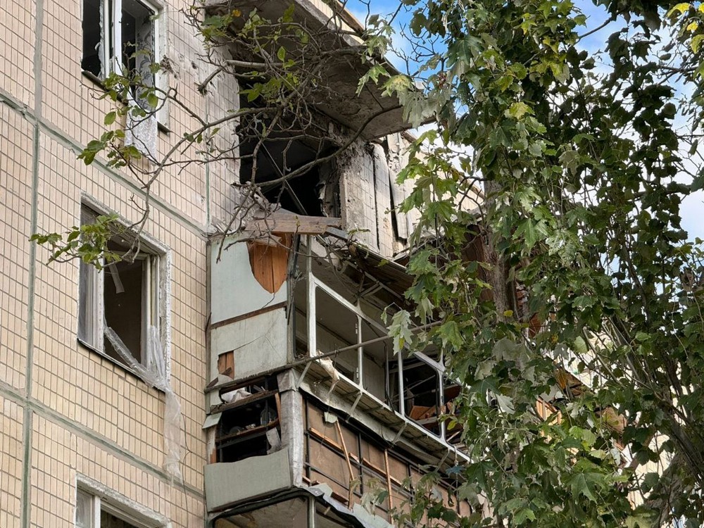 Фото наслідків обстрілів Нікополя і району