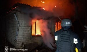 Нікополь і район, Павлоградщина і Синельниківщина були під ворожим вогнем – у ДСНС показали фото