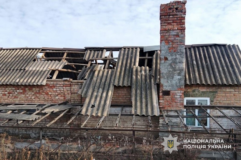 56 заяв про обстріли Нікопольщини, удари по Синельниківщині і Павлоградському району: є загиблі, поранені і руйнування – поліція 56 заяв про обстріли Нікопольщини, удари по Синельниківщині і Павлоградському району: є загиблі, поранені і руйнування – поліція