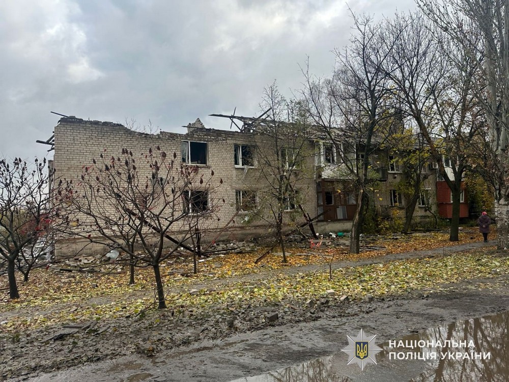 56 заяв про обстріли Нікопольщини, удари по Синельниківщині і Павлоградському району: є загиблі, поранені і руйнування – поліція 56 заяв про обстріли Нікопольщини, удари по Синельниківщині і Павлоградському району: є загиблі, поранені і руйнування – поліція