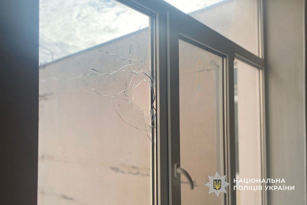 56 заяв про обстріли Нікопольщини, удари по Синельниківщині і Павлоградському району: є загиблі, поранені і руйнування – поліція 56 заяв про обстріли Нікопольщини, удари по Синельниківщині і Павлоградському району: є загиблі, поранені і руйнування – поліція