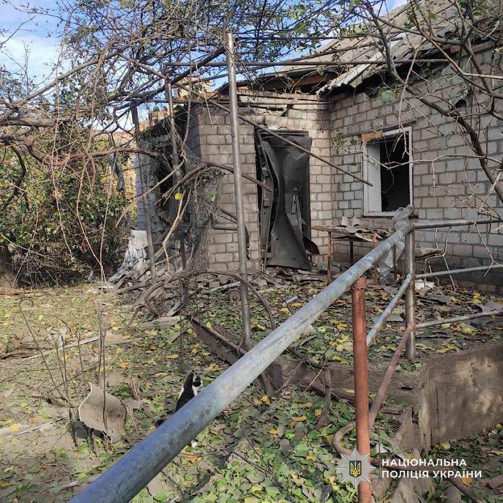 56 заяв про обстріли Нікопольщини, удари по Синельниківщині і Павлоградському району: є загиблі, поранені і руйнування – поліція 56 заяв про обстріли Нікопольщини, удари по Синельниківщині і Павлоградському району: є загиблі, поранені і руйнування – поліція