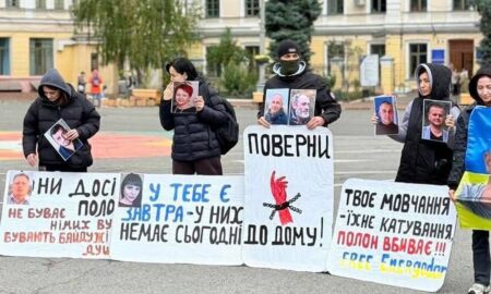 У Києві енергодарці провели мирну акцію