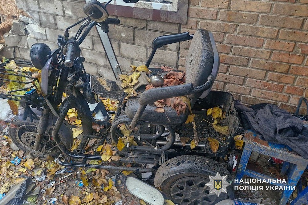 Потрощено будинки, транспорт та інфраструктуру: ворог атакував Нікополь, район і Синельниківщину – поліція Потрощено будинки, транспорт та інфраструктуру: ворог атакував Нікополь, район і Синельниківщину – поліція