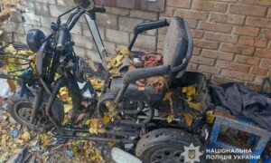 Потрощено будинки, транспорт та інфраструктуру: ворог атакував Нікополь, район і Синельниківщину – поліція 2 Потрощено будинки, транспорт та інфраструктуру: ворог атакував Нікополь, район і Синельниківщину – поліція