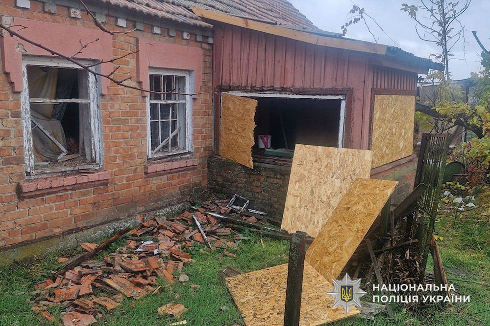 Потрощено будинки, транспорт та інфраструктуру: ворог атакував Нікополь, район і Синельниківщину – поліція Потрощено будинки, транспорт та інфраструктуру: ворог атакував Нікополь, район і Синельниківщину – поліція