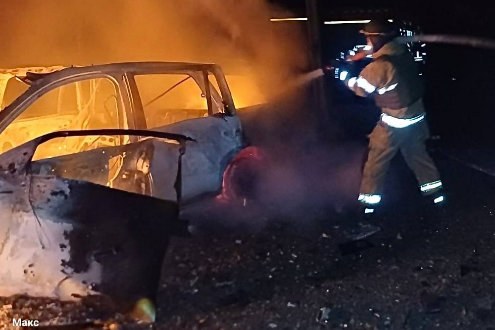 Є поранений у Нікополі, сталася пожежа: ворог атакував місто, район і область (фото) Є поранений у Нікополі, сталася пожежа: ворог атакував місто, район і область (фото)