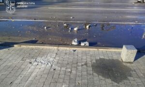 Поранені у Нікополі і Павлограді, ворог атакував область БпЛА і бомбами – прокуратура розпочала розслідування 2 Поранені у Нікополі і Павлограді, ворог атакував область БпЛА і бомбами – прокуратура розпочала розслідування