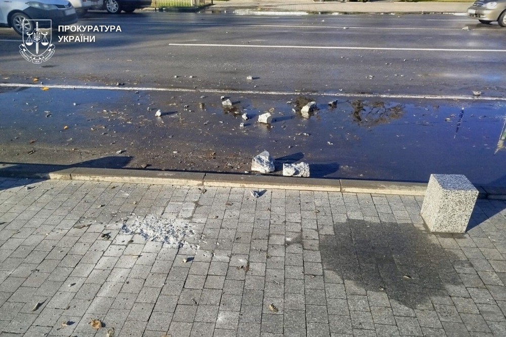 Поранені у Нікополі і Павлограді, ворог атакував область БпЛА і бомбами – прокуратура розпочала розслідування 1 Поранені у Нікополі і Павлограді, ворог атакував область БпЛА і бомбами – прокуратура розпочала розслідування