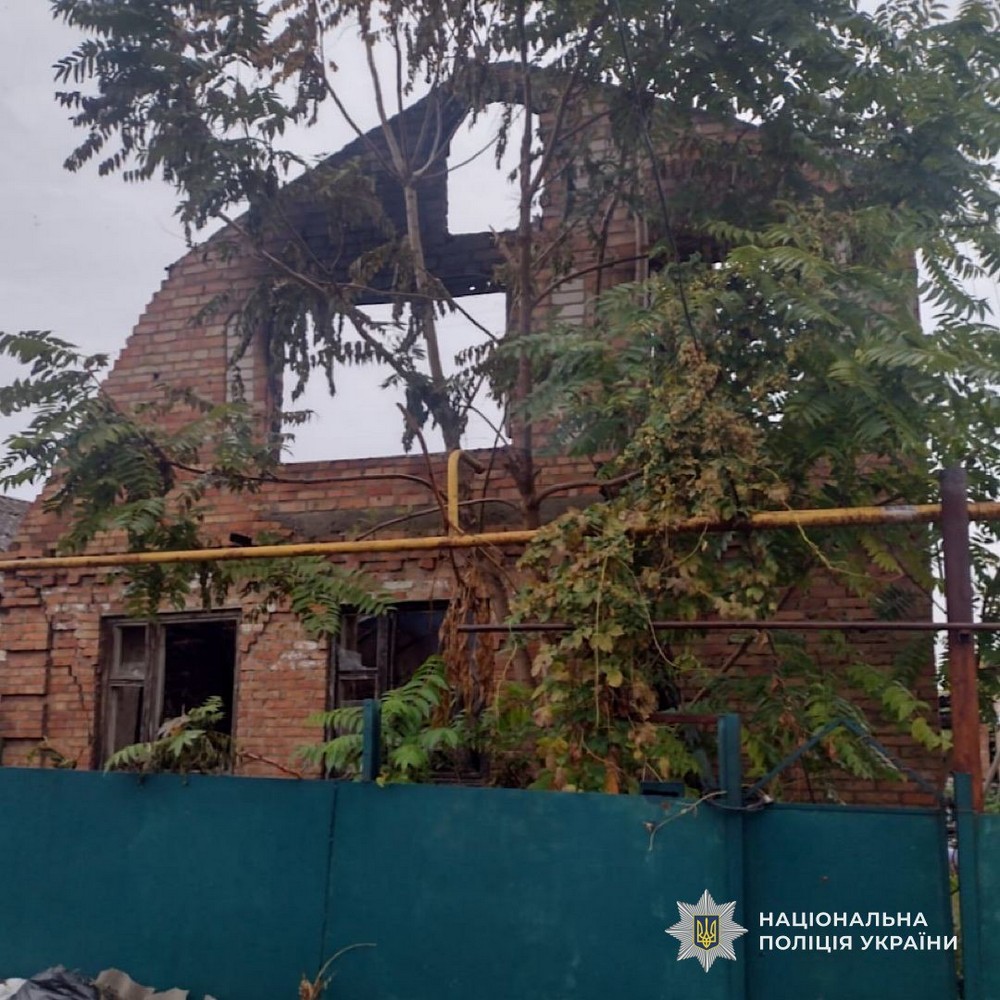 Фото наслідків ворожих обстрілів на Дніпропетровщині Фото наслідків ворожих обстрілів на Дніпропетровщині