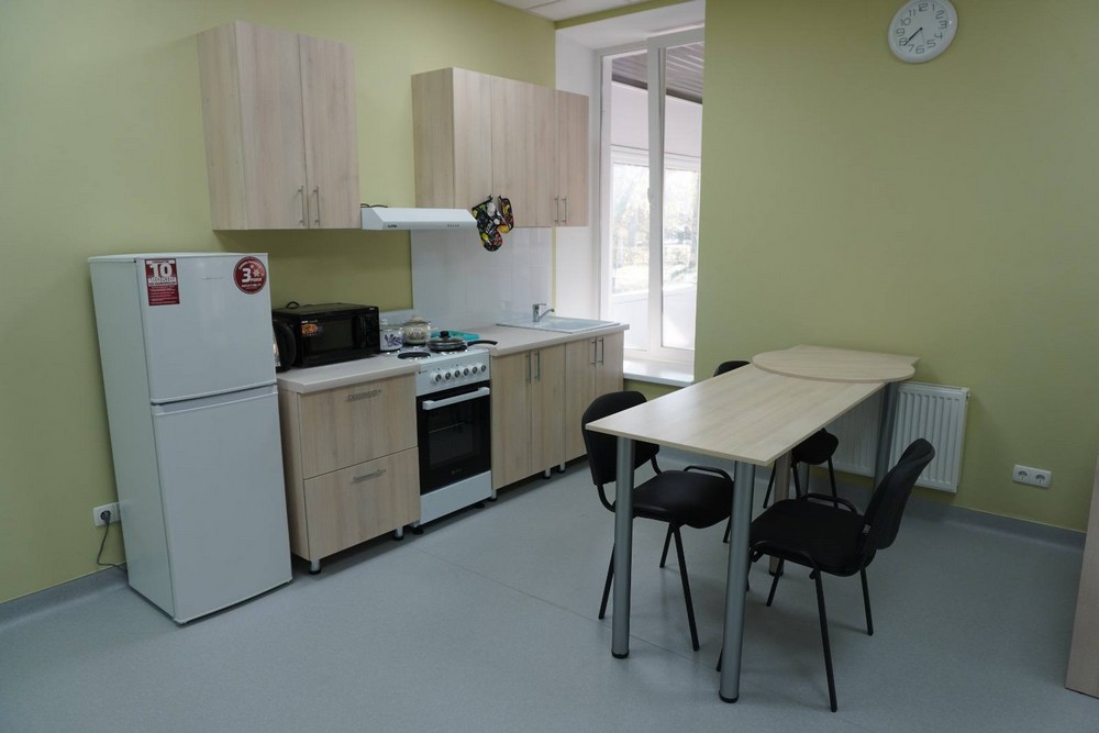 Відкриття сучасного реабілітаційного відділення у Нікополі: які послуги можна отримати – подробиці від міського голови (фото) Відкриття сучасного реабілітаційного відділення у Нікополі: які послуги можна отримати – подробиці від міського голови (фото)